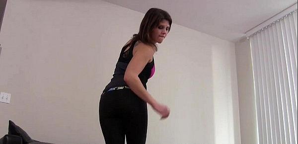  I know how good I look in tight yoga pants JOI